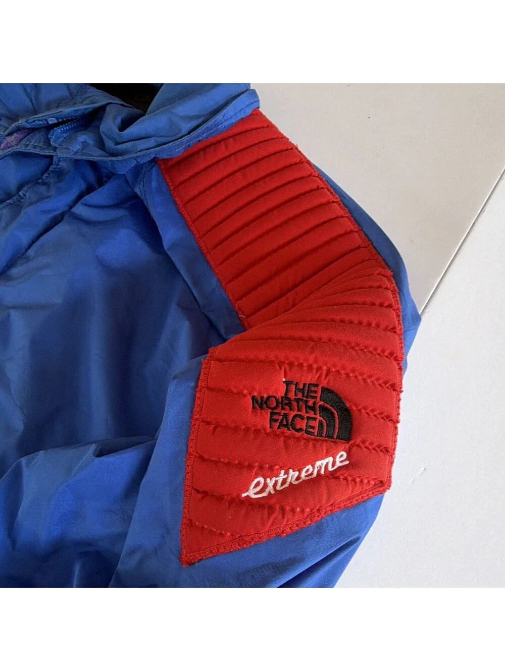 Vintage The North Face Men's Blue Red Solid Full Zip Logo Jacket Pockets Size M
